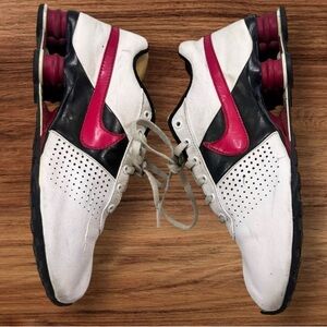 Nike Youth7/womens 61/2 White and pink Athletic Shoes